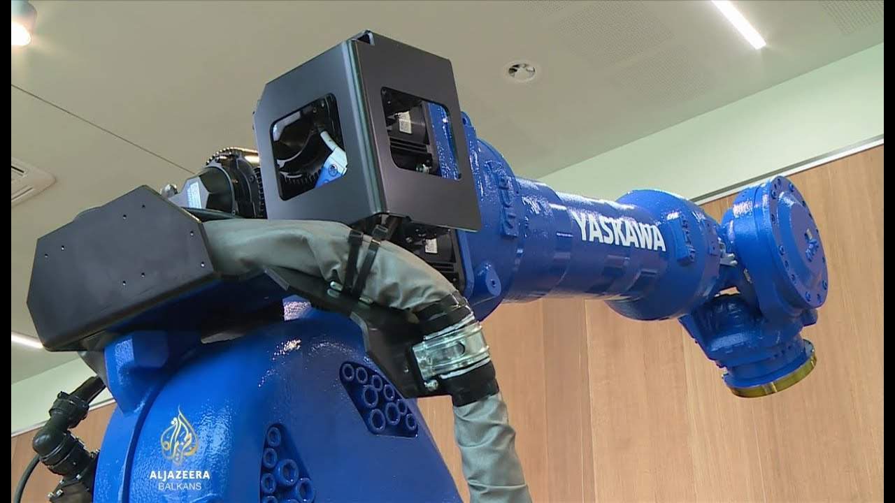 Al Jazeera Business: Slovenski roboti